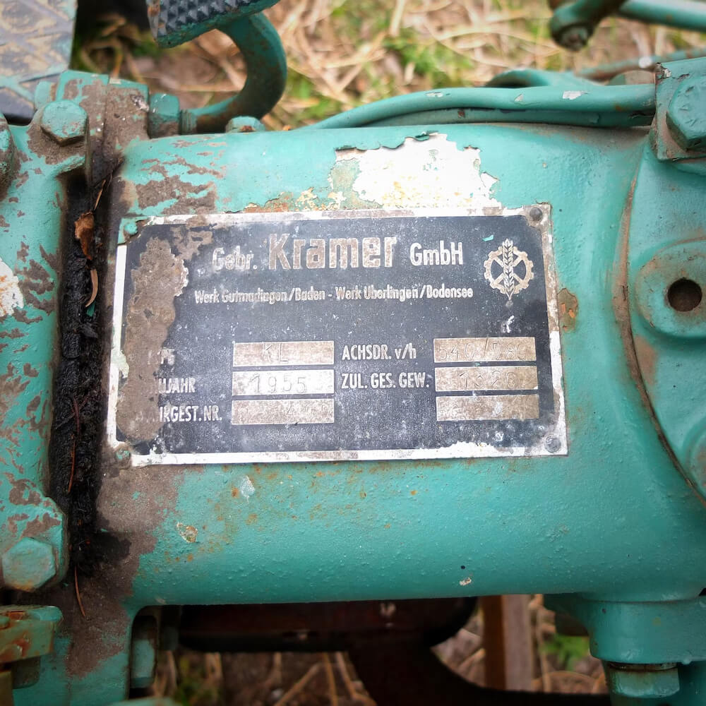 Kramer KL11 Vintage Tractor Sound Effects Library